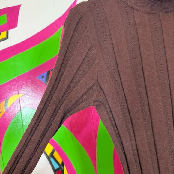 Venus, Brown Turtleneck Sweater with Braided Fringe. Size Medium. Excellent cond - Picture 2 of 7